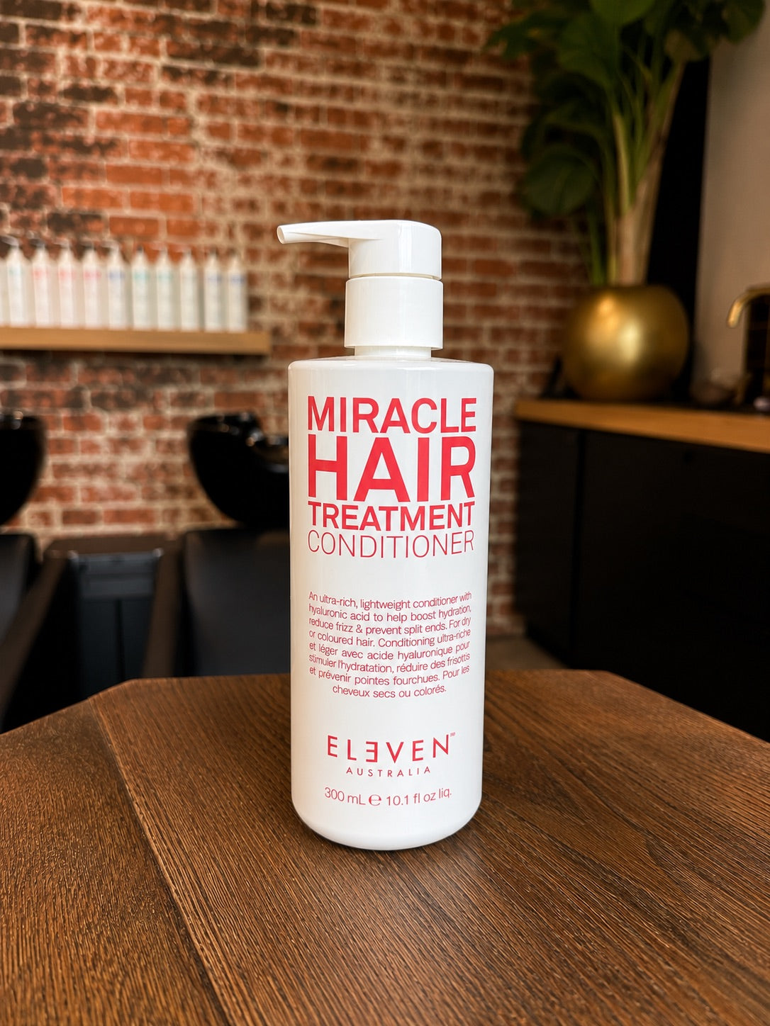 ELEVEN Australia Miracle Hair Treatment Conditioner